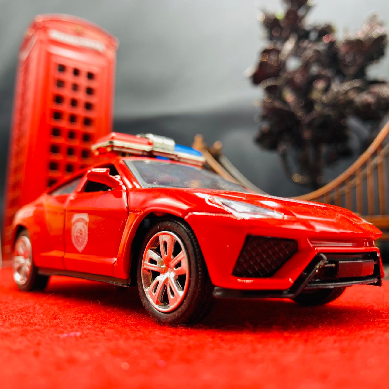 Die-cast Lamborghini Urus Police Car - TZP1
