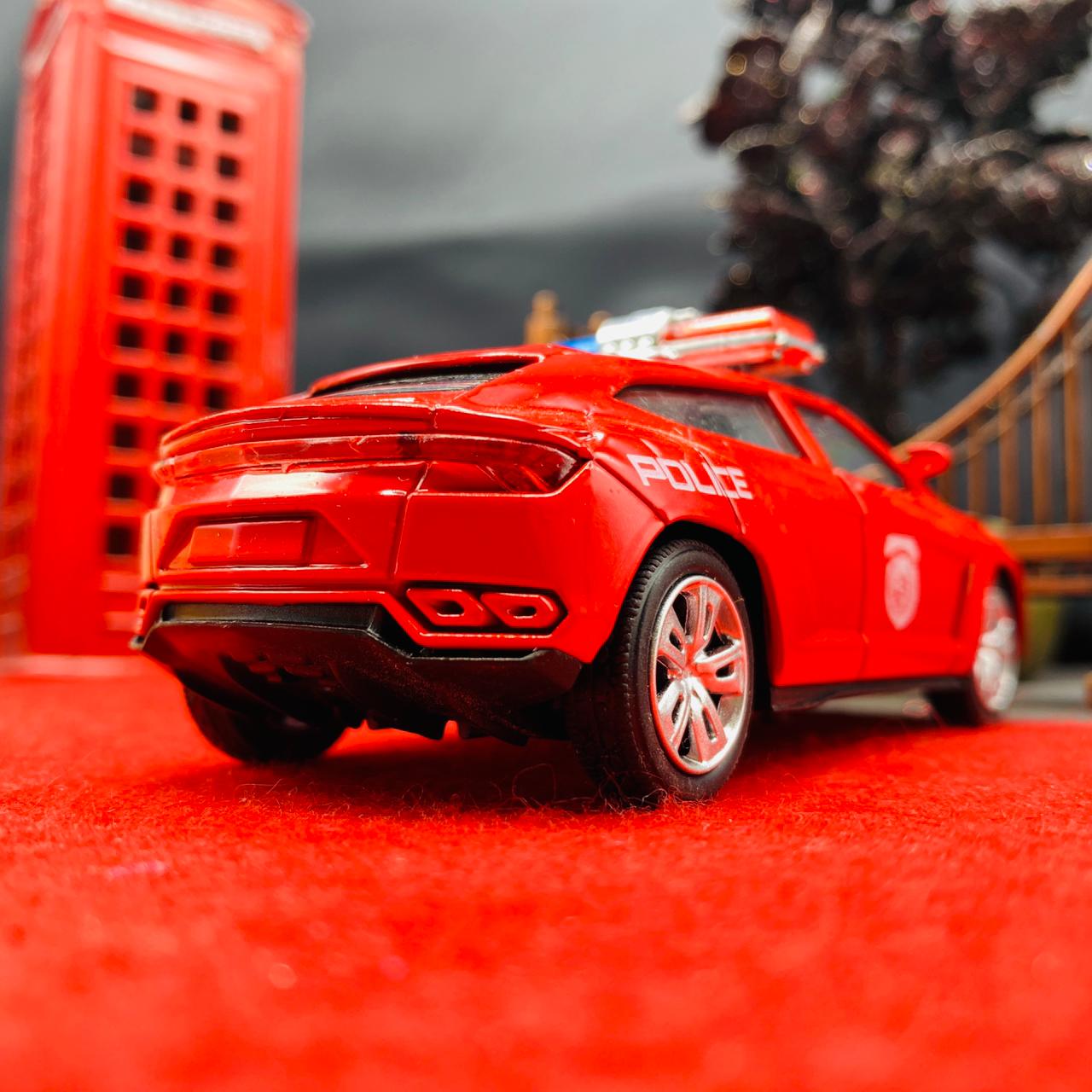 Die-cast Lamborghini Urus Police Car - TZP1