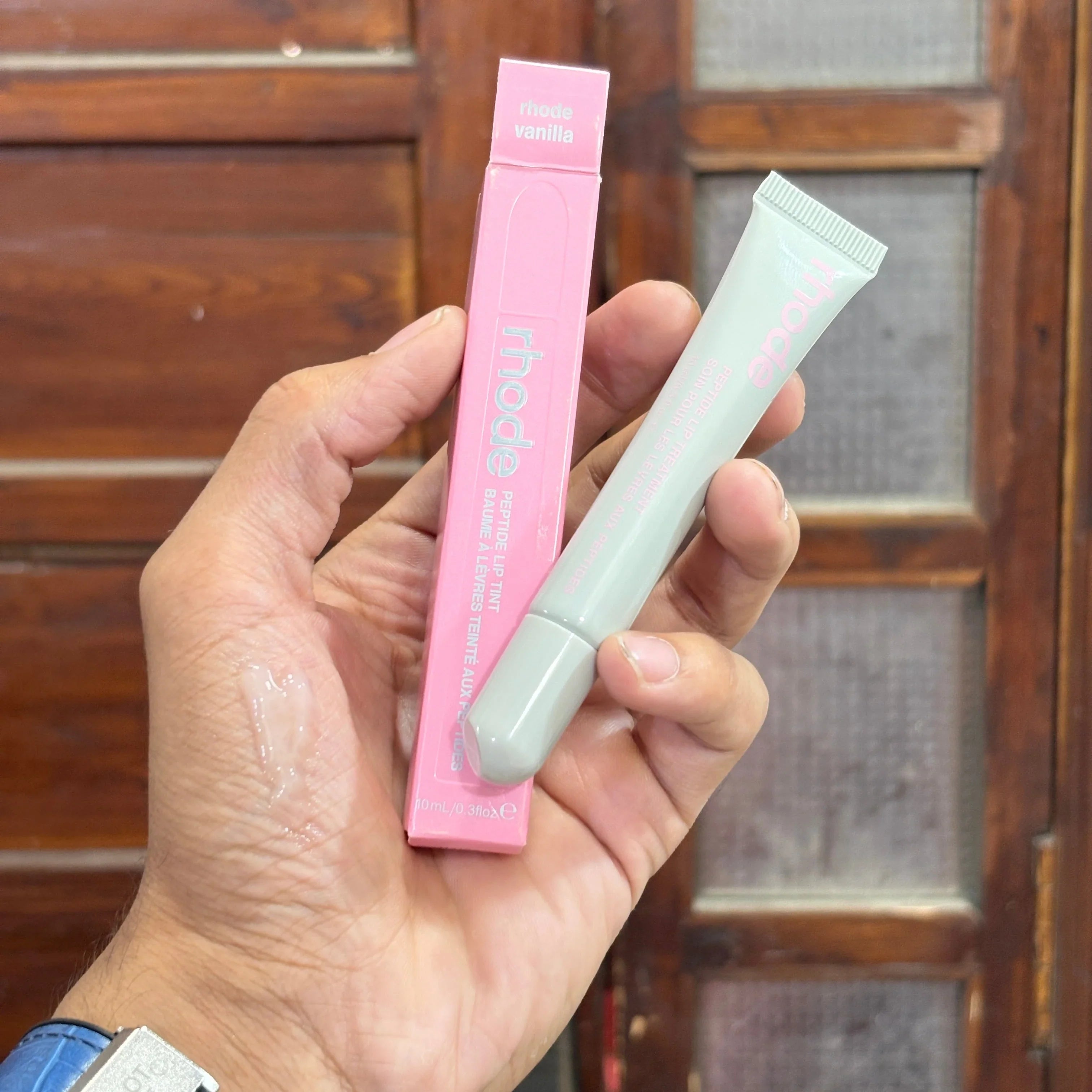 rhode - Vanilla Cake Peptide Lip Tint