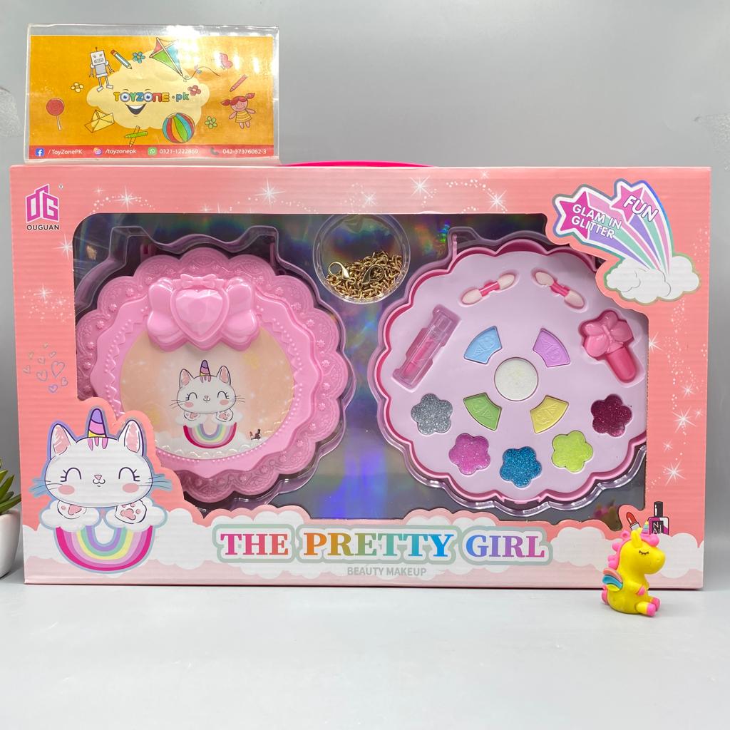 The Pretty Girl Makeup Set