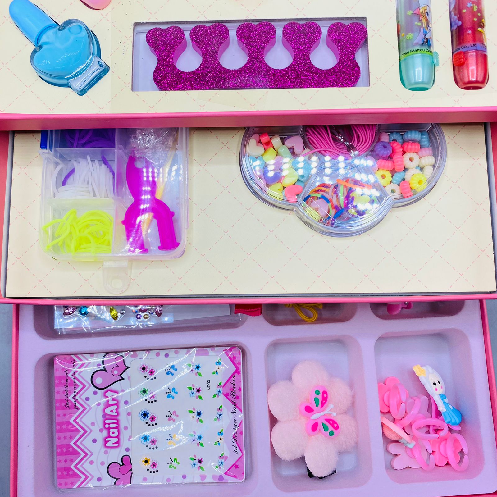 3-in-1 Makeup Kit Set
