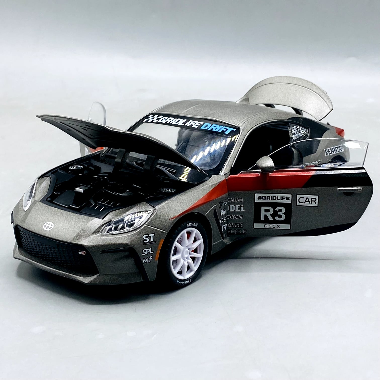 1:24 Diecast Toyota GR 86 GDM Racing Car With Light And Sound