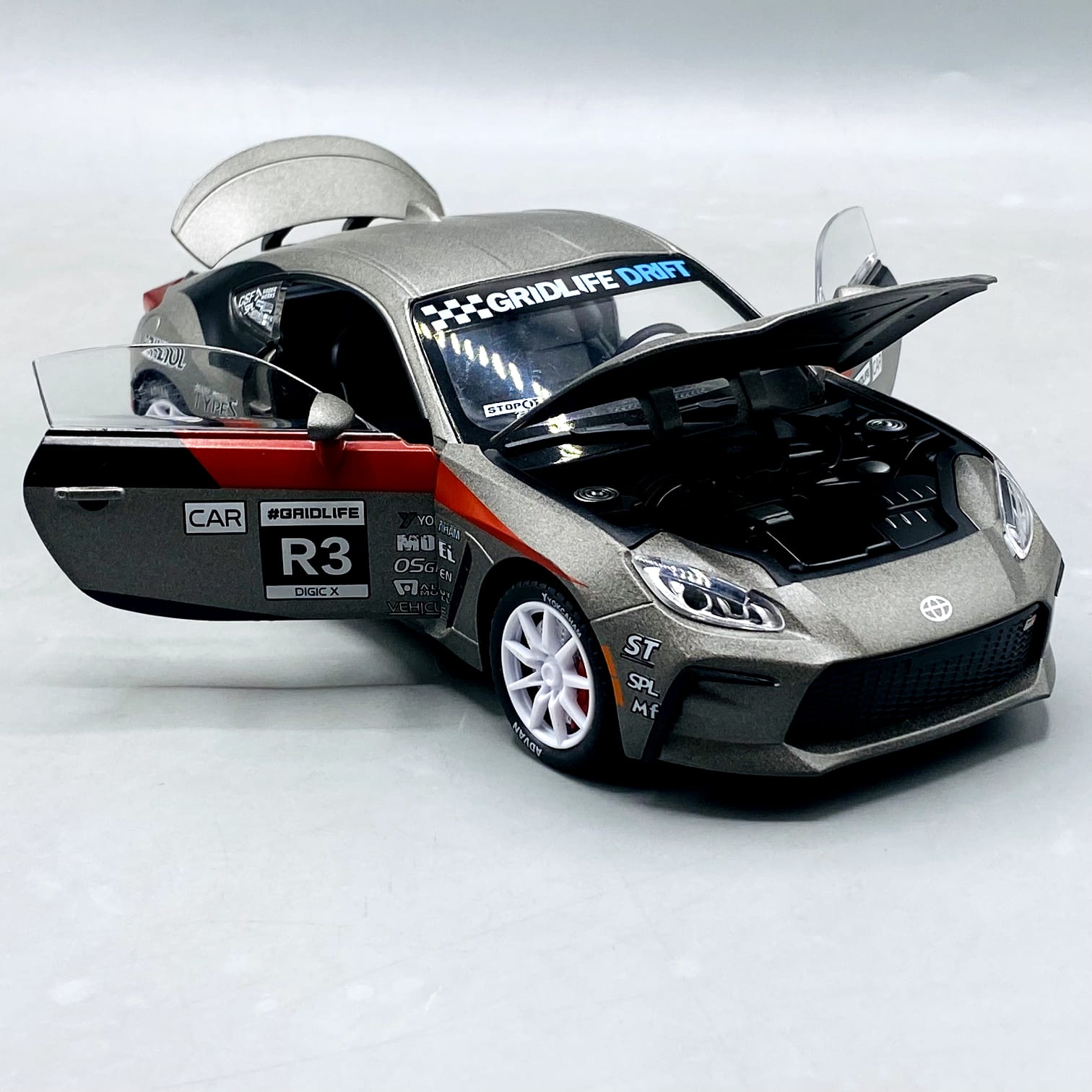 1:24 Diecast Toyota GR 86 GDM Racing Car With Light And Sound