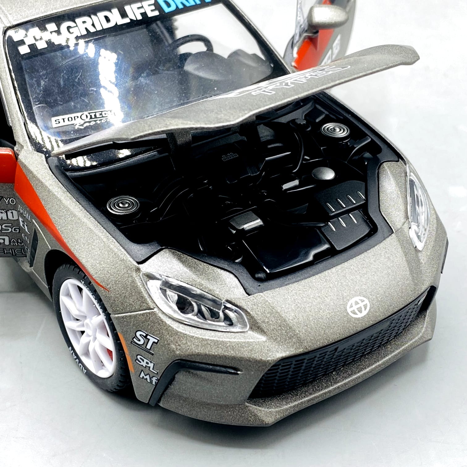 1:24 Diecast Toyota GR 86 GDM Racing Car With Light And Sound