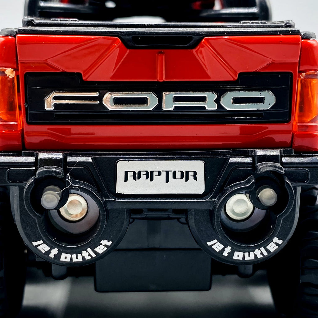 1:24 Diecast Ford Raptor With Light Sound and Smoke