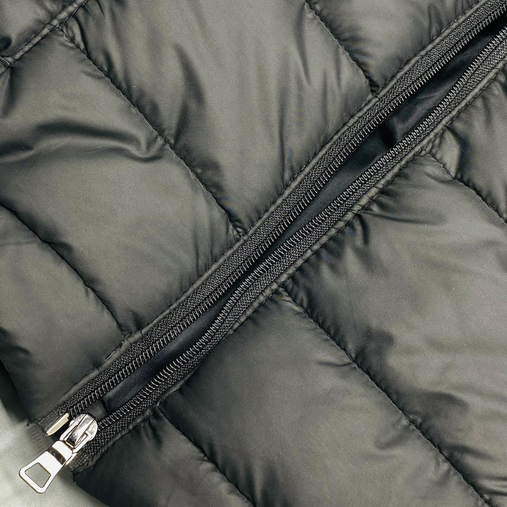 Black Color Winter Puffer Jacket with 3 Pockets
