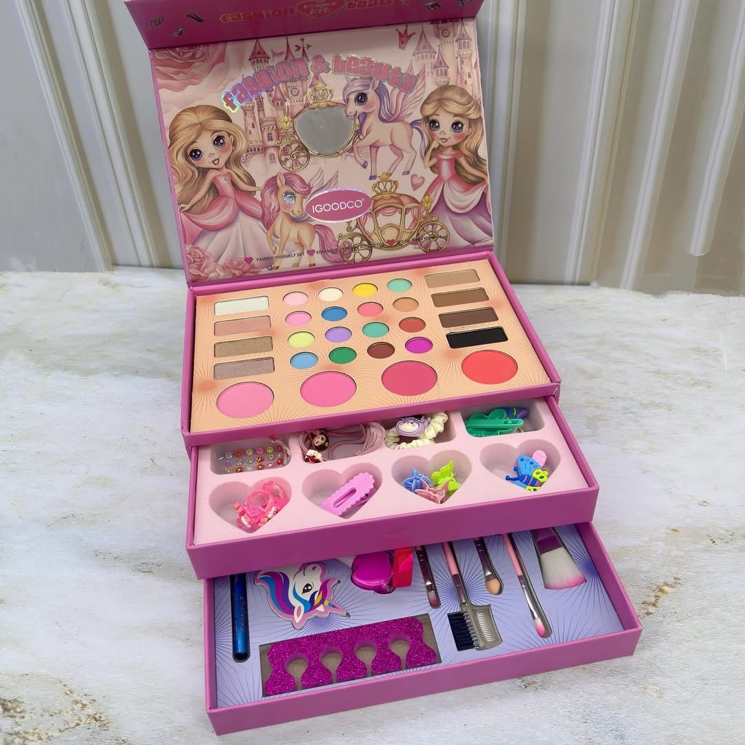 IGOODCO Makeup Kit With 50+ Accessories