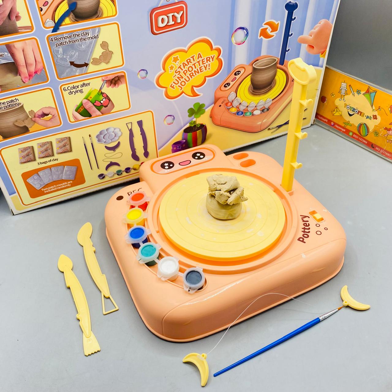 Battery Operated Pottery Wheel With 6Pcs Color Set