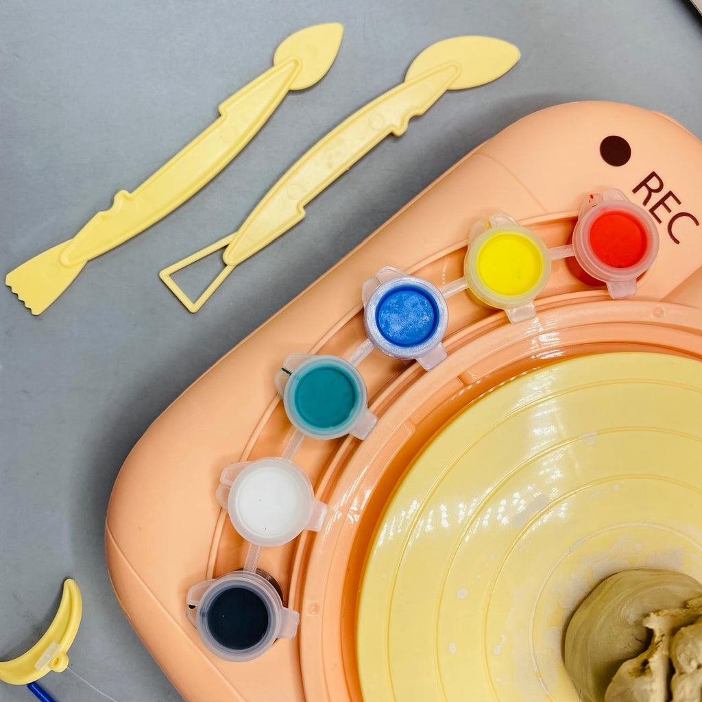 Battery Operated Pottery Wheel With 6Pcs Color Set