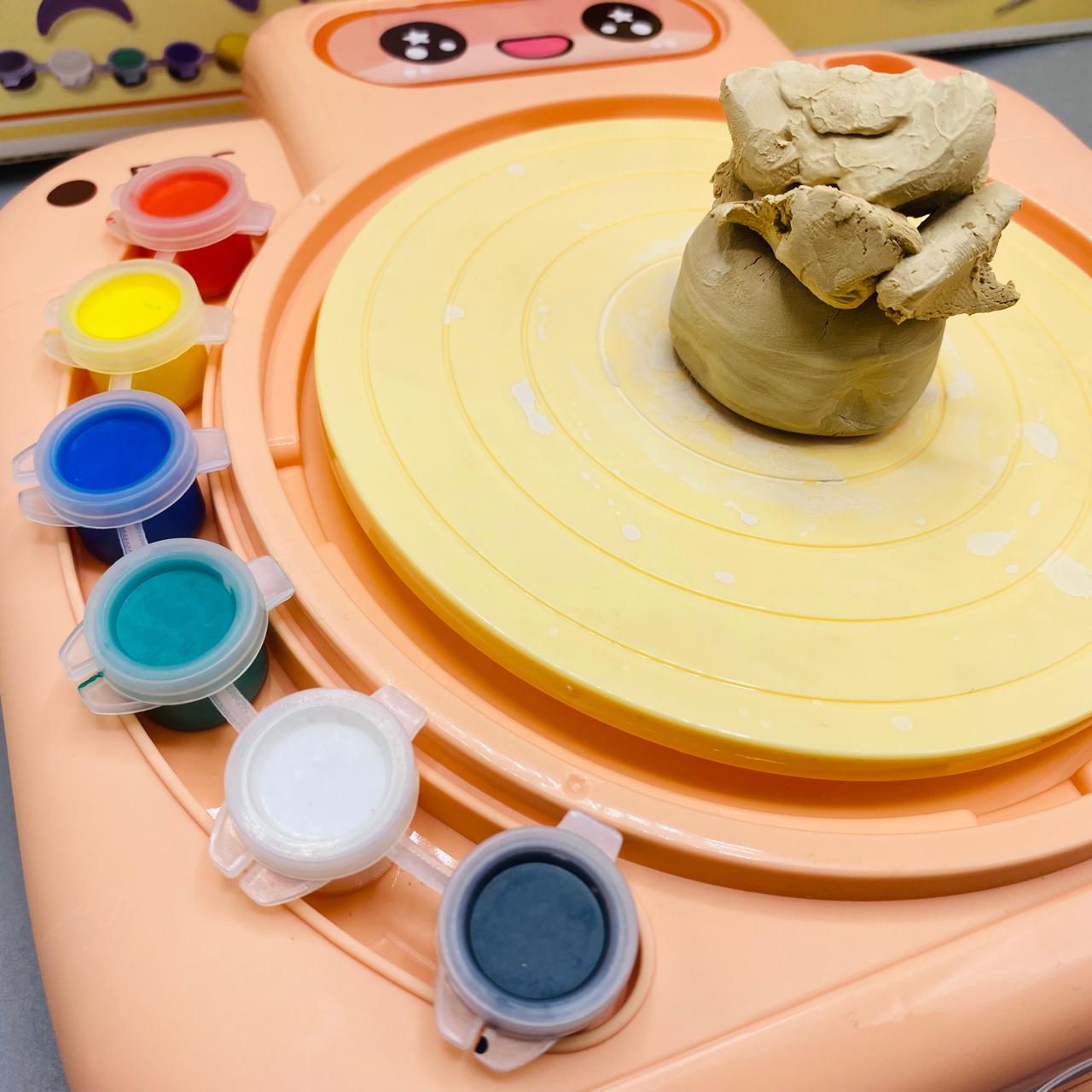 Battery Operated Pottery Wheel With 6Pcs Color Set